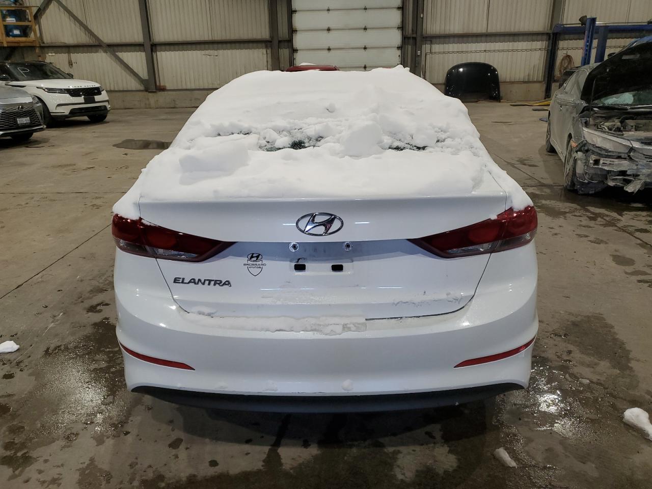 2017 HYUNDAI ELANTRA SE - Image 6
