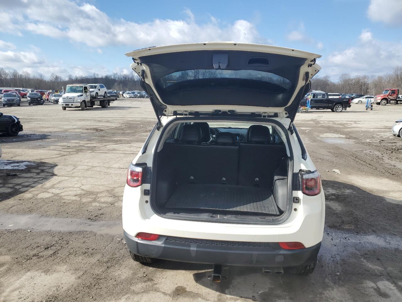 2020 JEEP COMPASS LA - Image 6