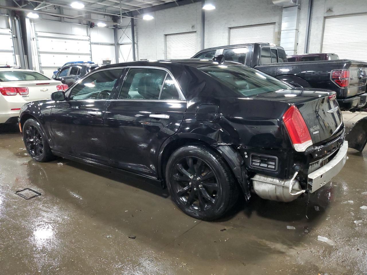 2015 CHRYSLER 300C PLATI - Image 2
