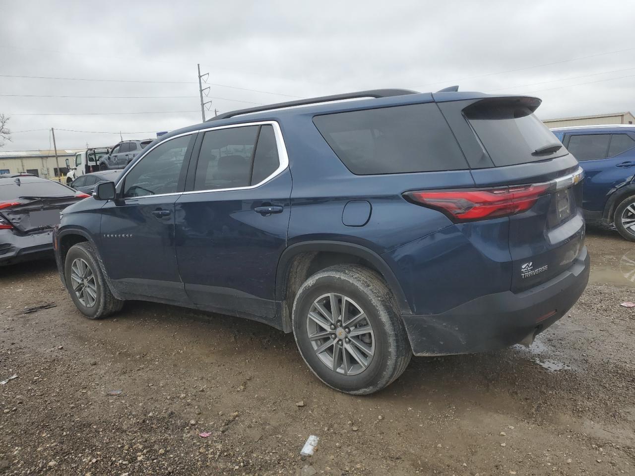 2023 CHEVROLET TRAVERSE L - Фото 2