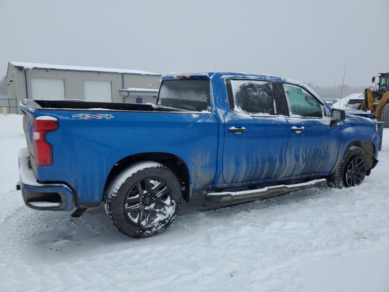 2024 CHEVROLET SILVERADO - Фото 3