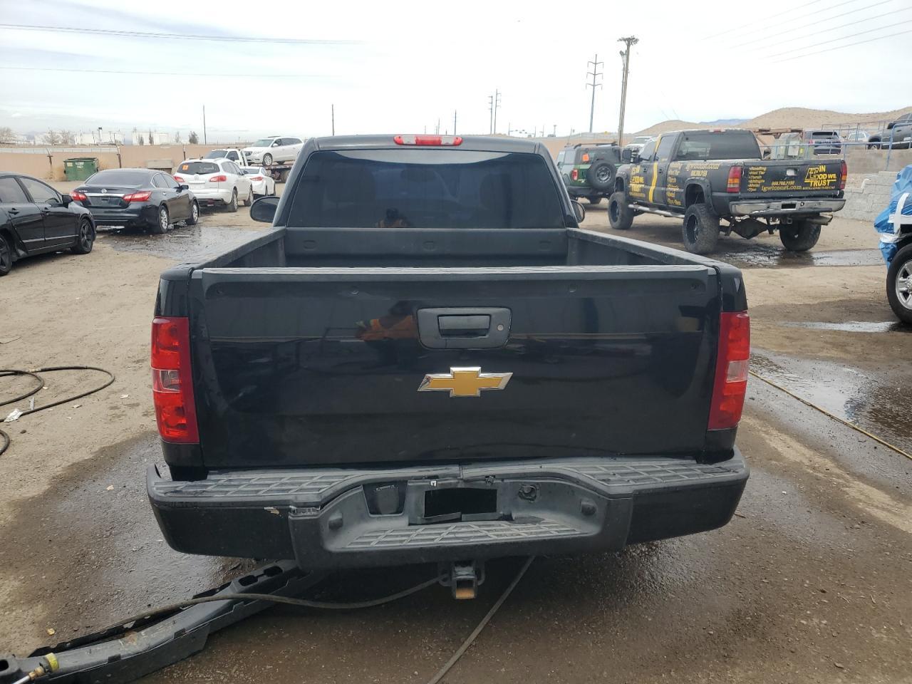 2013 CHEVROLET SILVERADO - Image 6