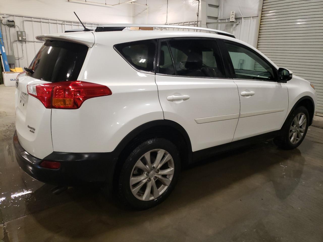 2013 TOYOTA RAV4 LIMIT - Фото 3