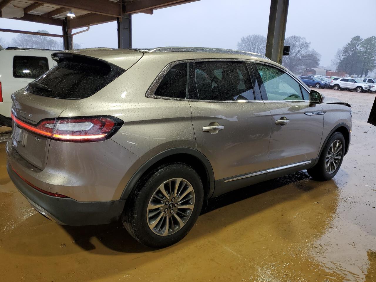 2019 LINCOLN NAUTILUS S - Image 3