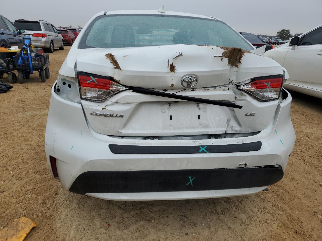 2020 TOYOTA COROLLA LE - Фото 6