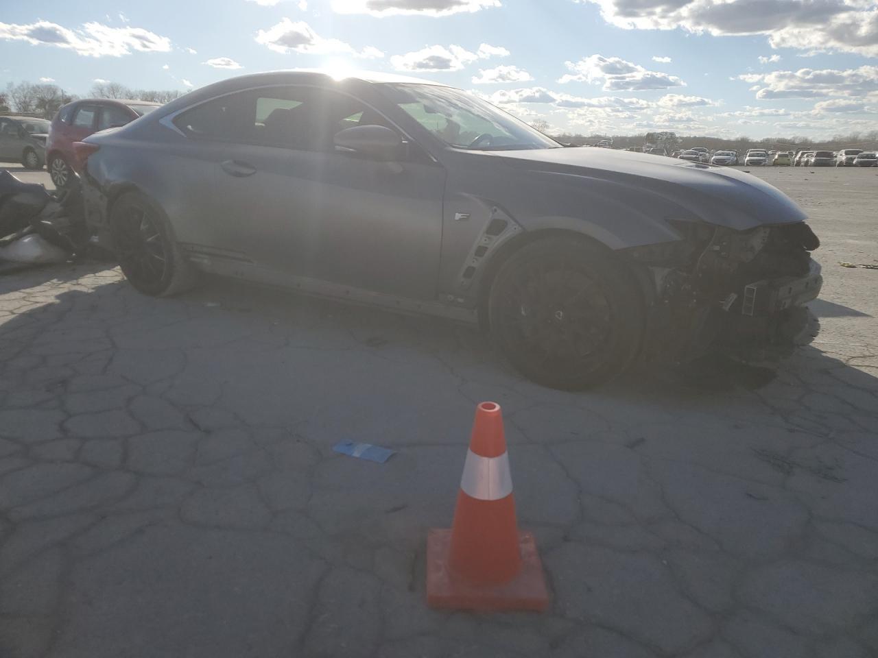 2019 LEXUS RC-F - Фото 4