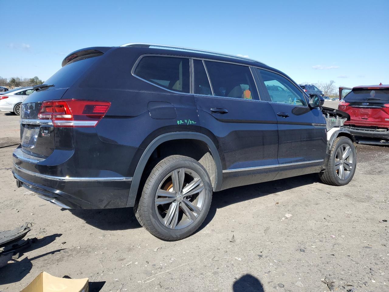 2019 VOLKSWAGEN ATLAS SE - Фото 3