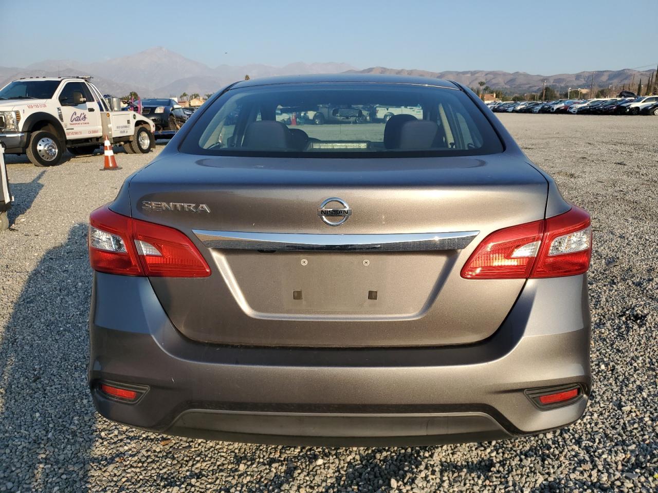 2018 NISSAN SENTRA S - Фото 6