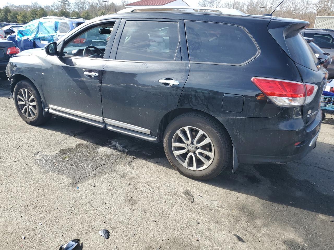 2013 NISSAN PATHFINDER - Фото 2
