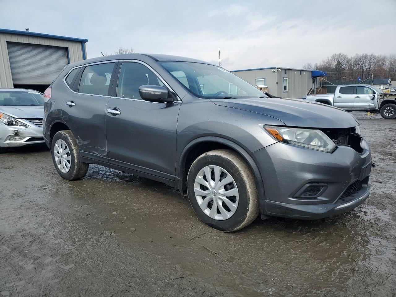 2015 NISSAN ROGUE S - Фото 4