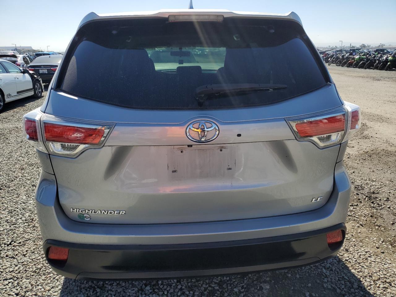 2015 TOYOTA HIGHLANDER - Фото 6
