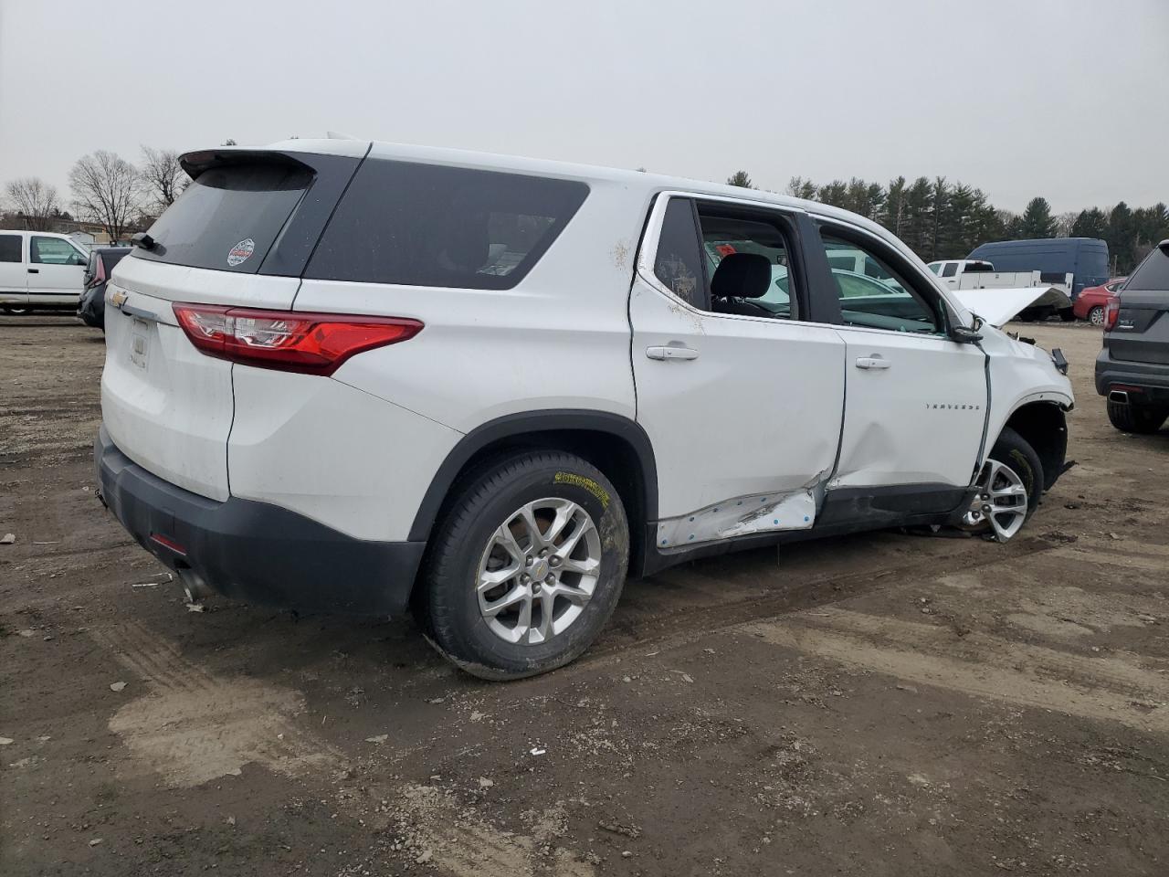 2021 CHEVROLET TRAVERSE L - Image 3