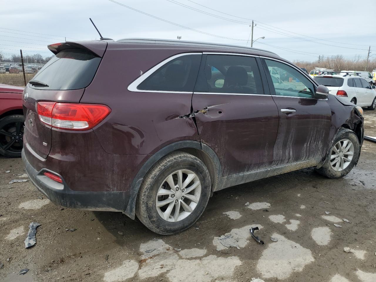 2017 KIA SORENTO LX - Фото 3