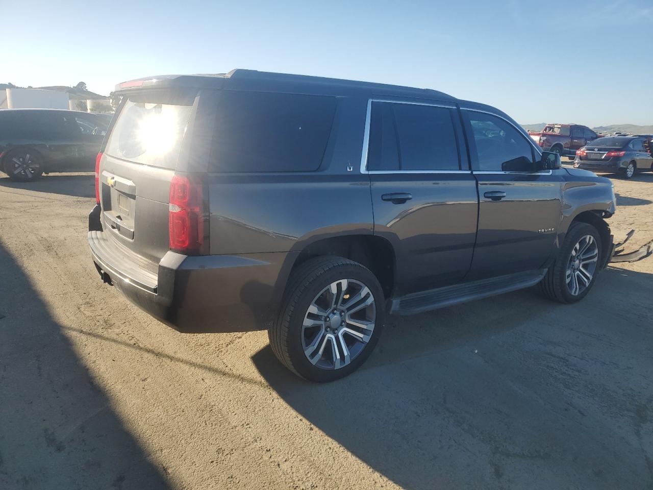 2017 CHEVROLET TAHOE K150 - Фото 3