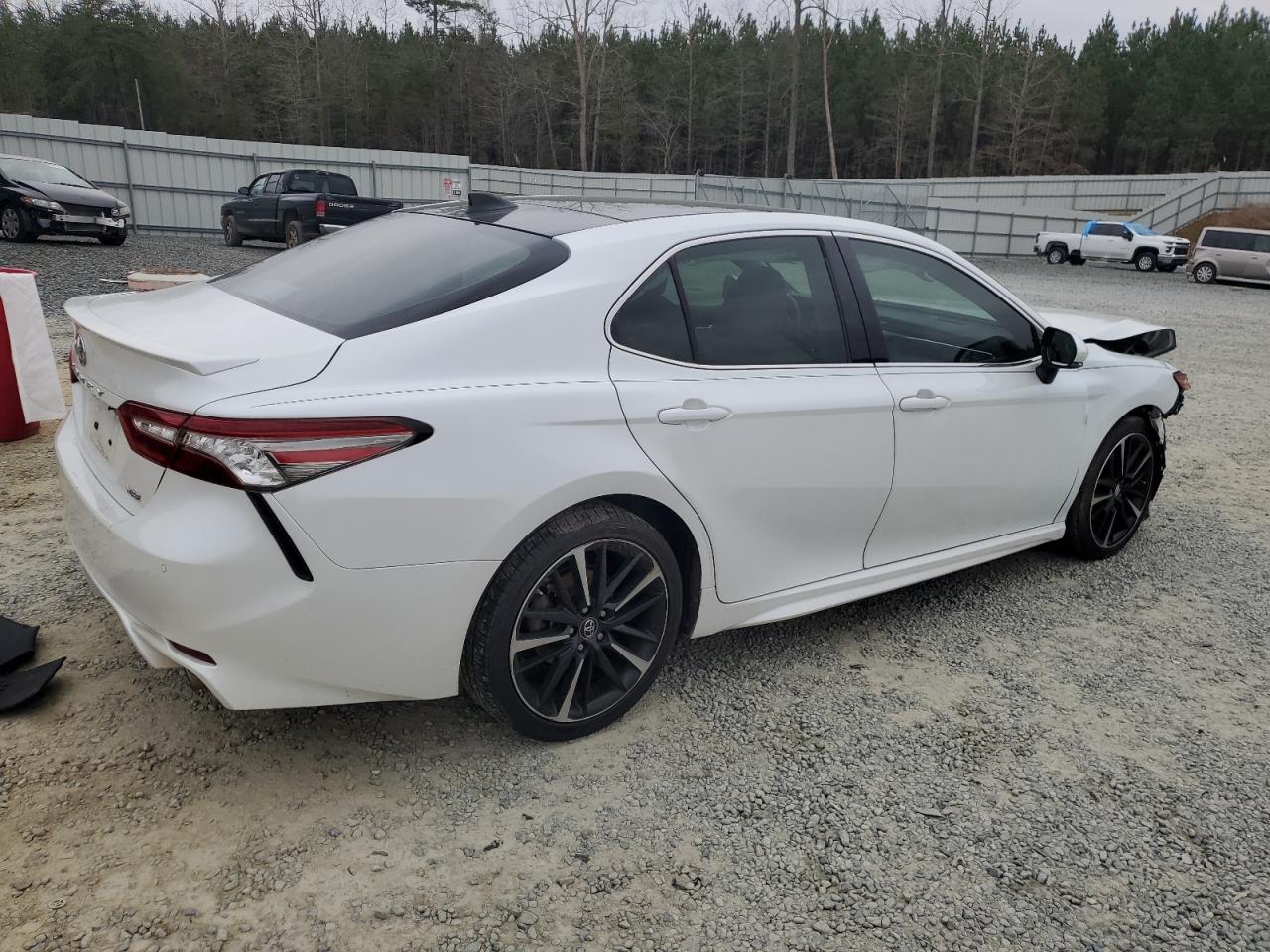 2018 TOYOTA CAMRY XSE - Image 3