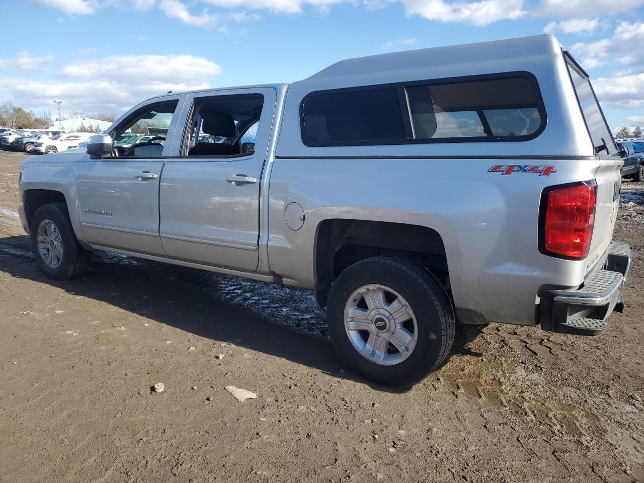 2017 CHEVROLET SILVERADO - Фото 2
