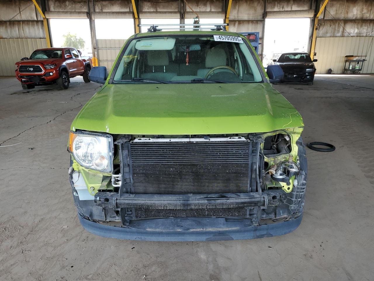 2012 FORD ESCAPE XLT - Image 5