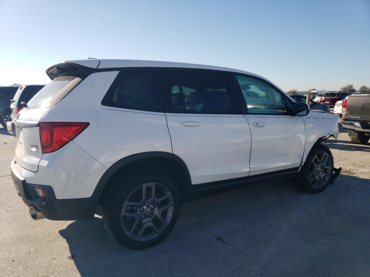 2023 HONDA PASSPORT E - Фото 3
