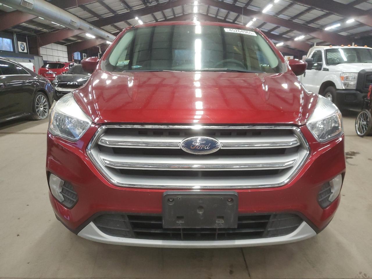 2017 FORD ESCAPE SE - Фото 5