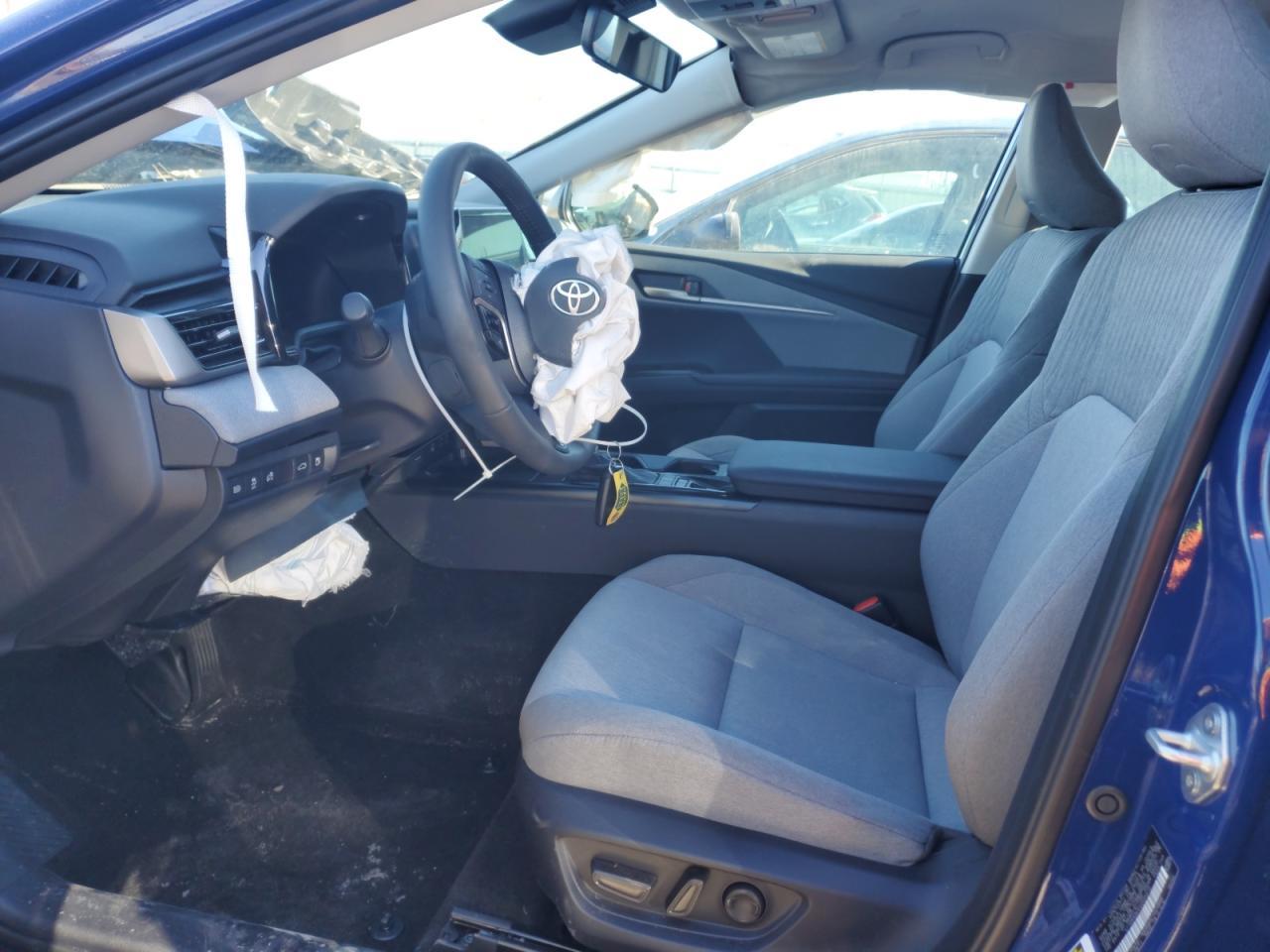 2025 TOYOTA CAMRY XSE - Image 7