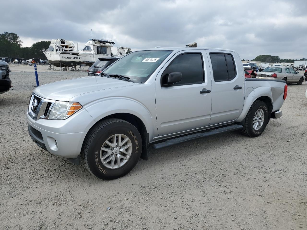 2016 NISSAN FRONTIER S