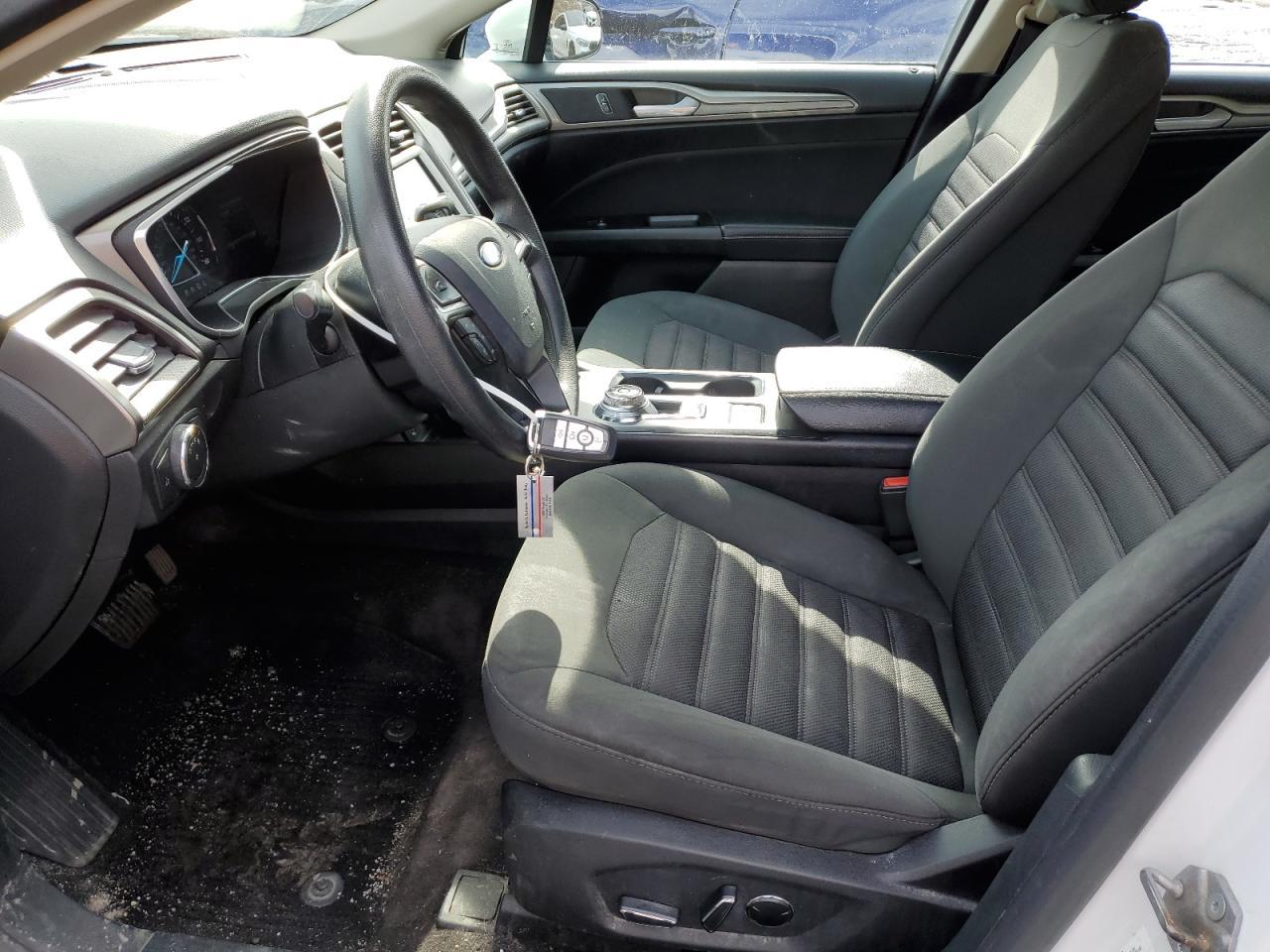 2017 FORD FUSION SE - Image 7