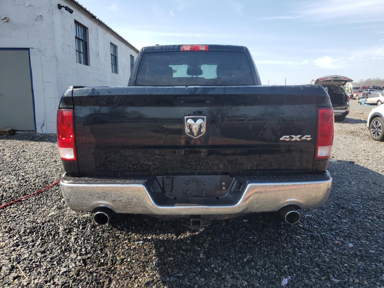 2014 RAM 1500 ST - Image 6