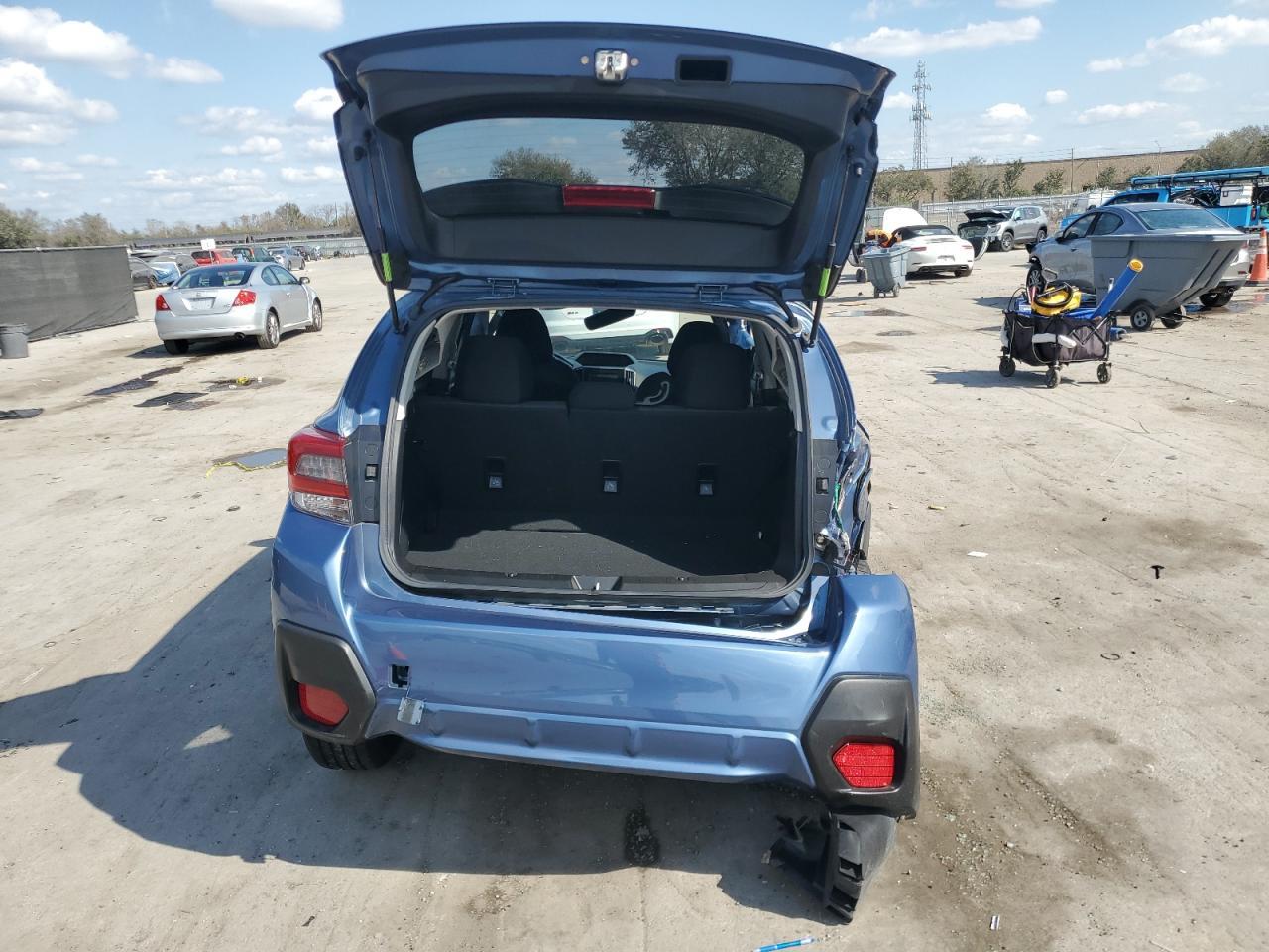 2021 SUBARU CROSSTREK - Image 6