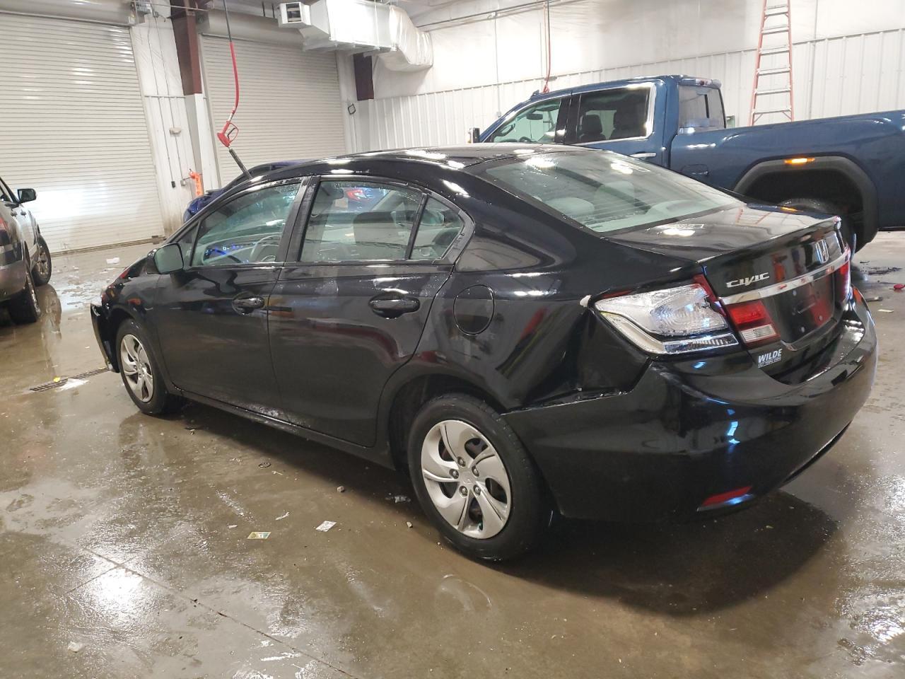 2015 HONDA CIVIC LX - Фото 2