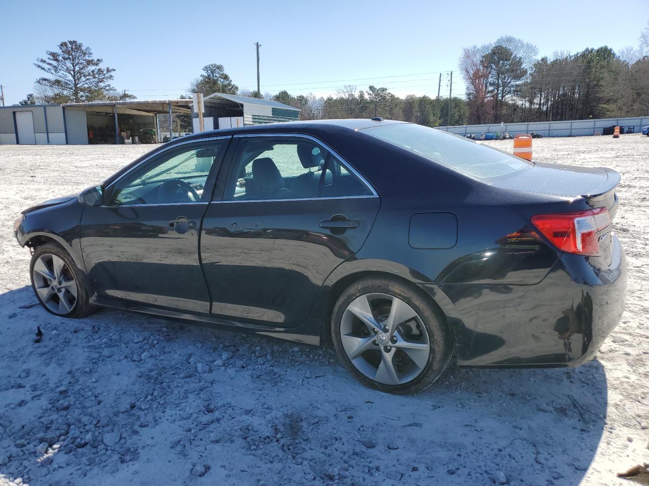 2012 TOYOTA CAMRY BASE - Фото 2