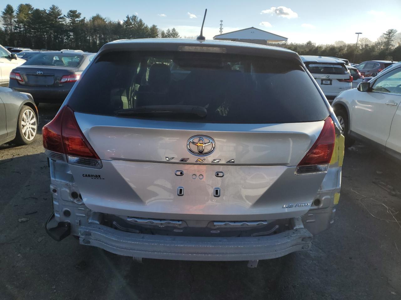 2013 TOYOTA VENZA LE - Фото 6