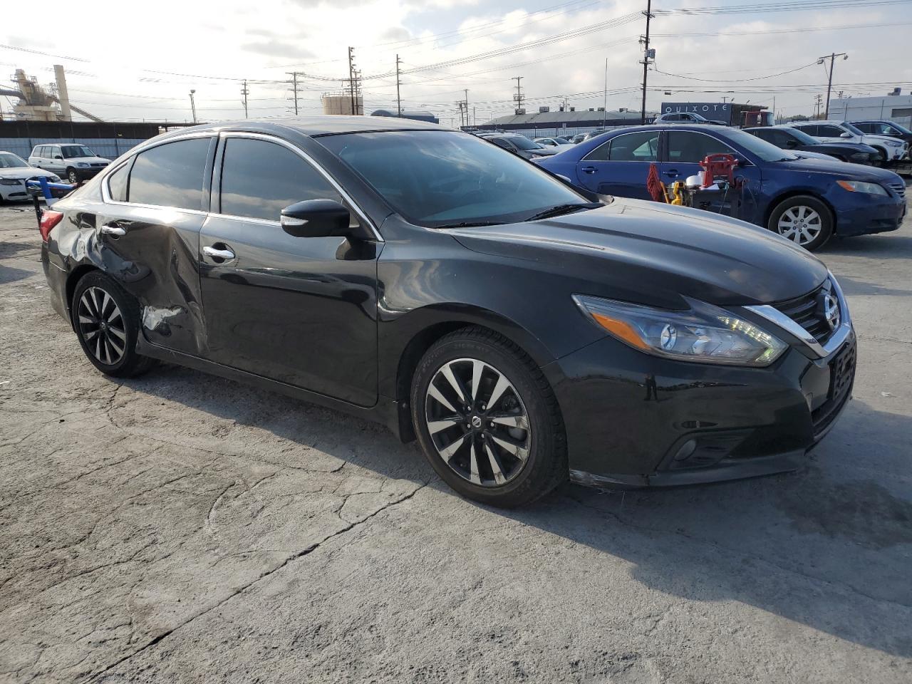 2017 NISSAN ALTIMA 2.5 - Фото 4