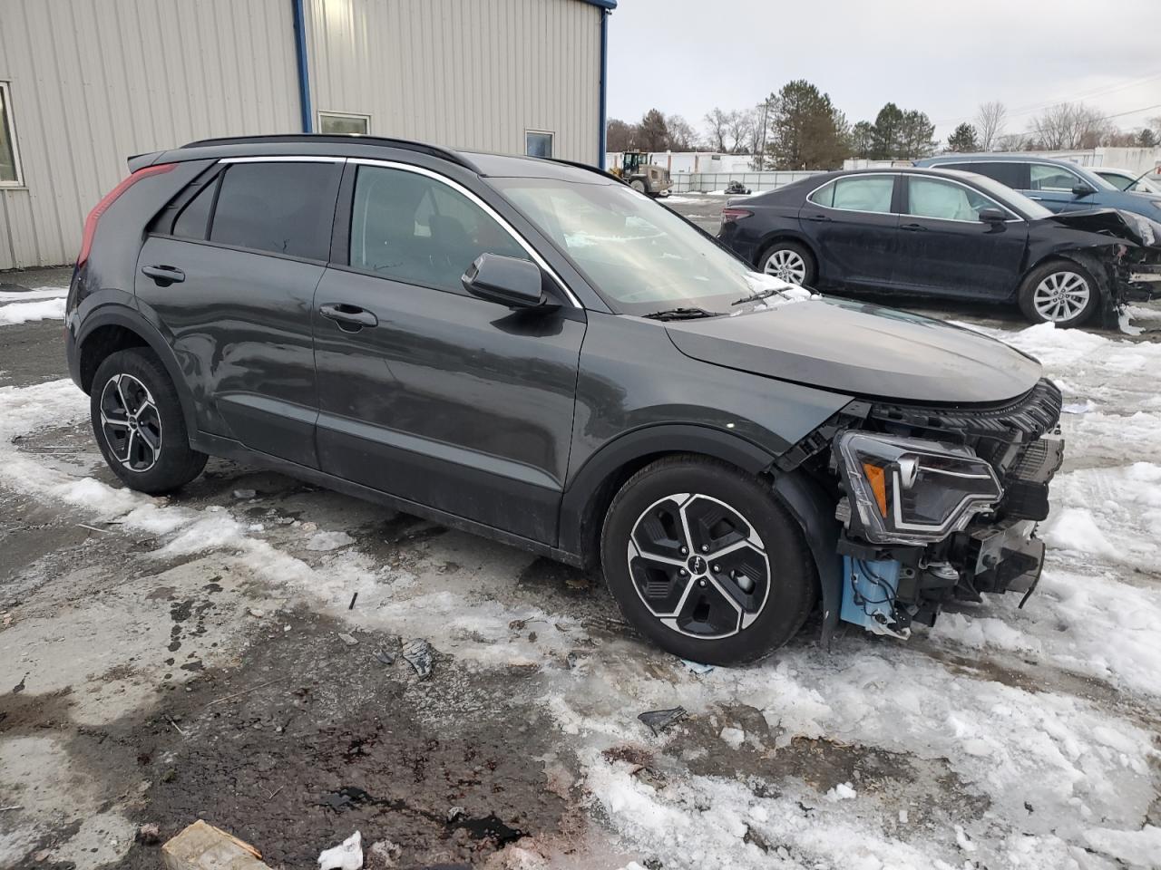 2023 KIA NIRO EX - Image 4