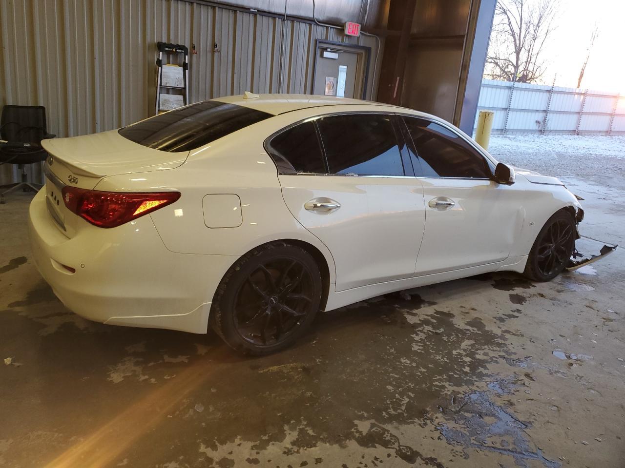 2015 INFINITI Q50 BASE - Фото 3