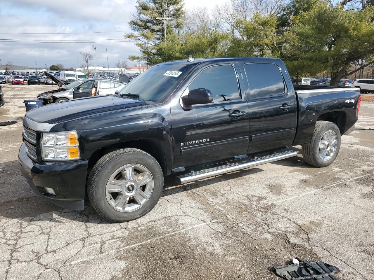 2013 CHEVROLET SILVERADO