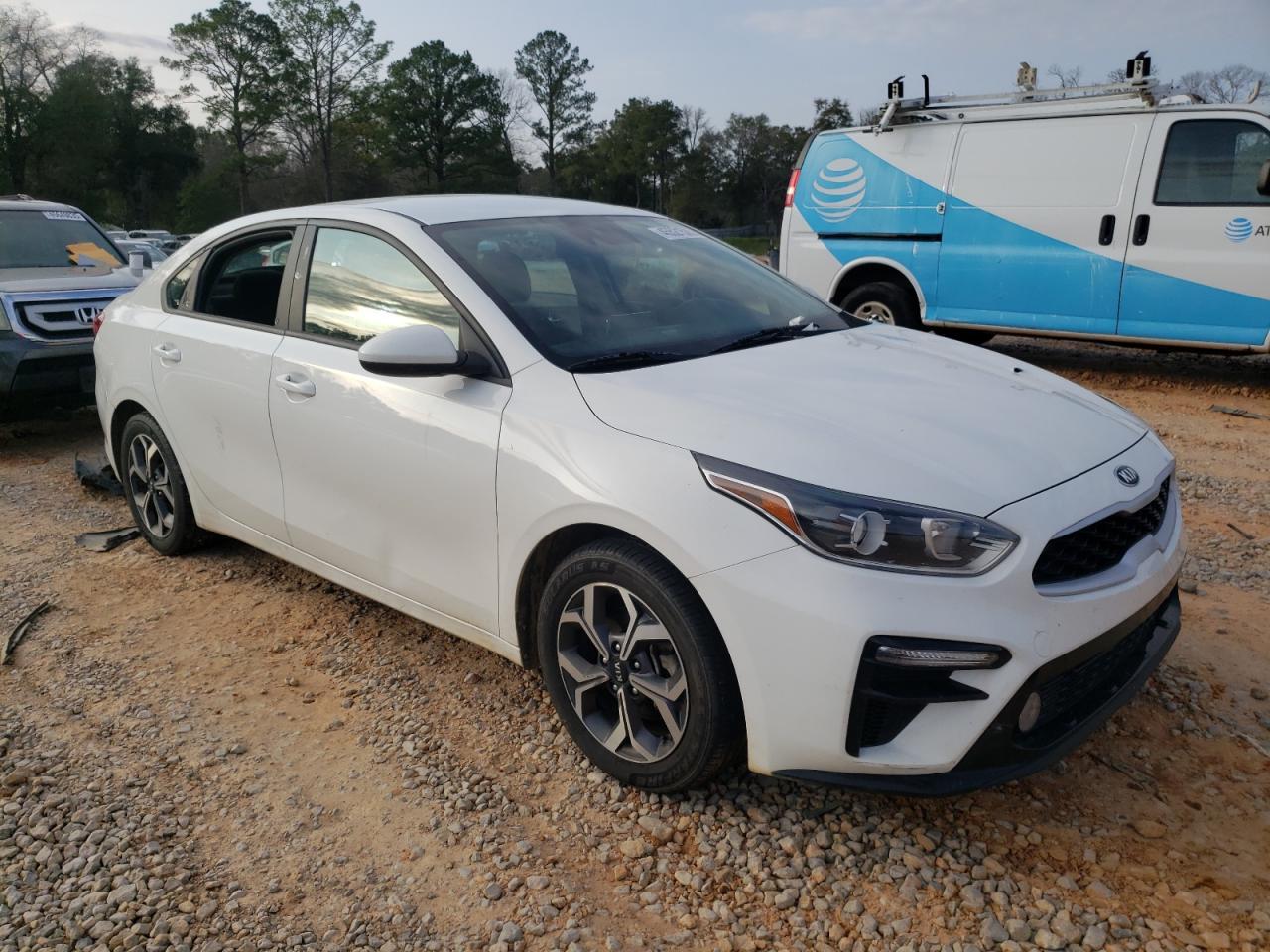 2020 KIA FORTE FE - Image 4