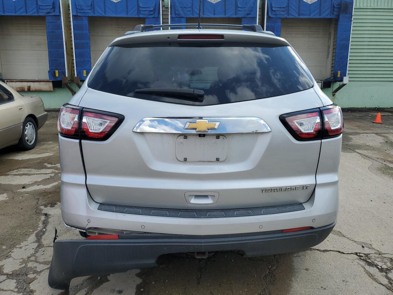 2014 CHEVROLET TRAVERSE L - Image 6