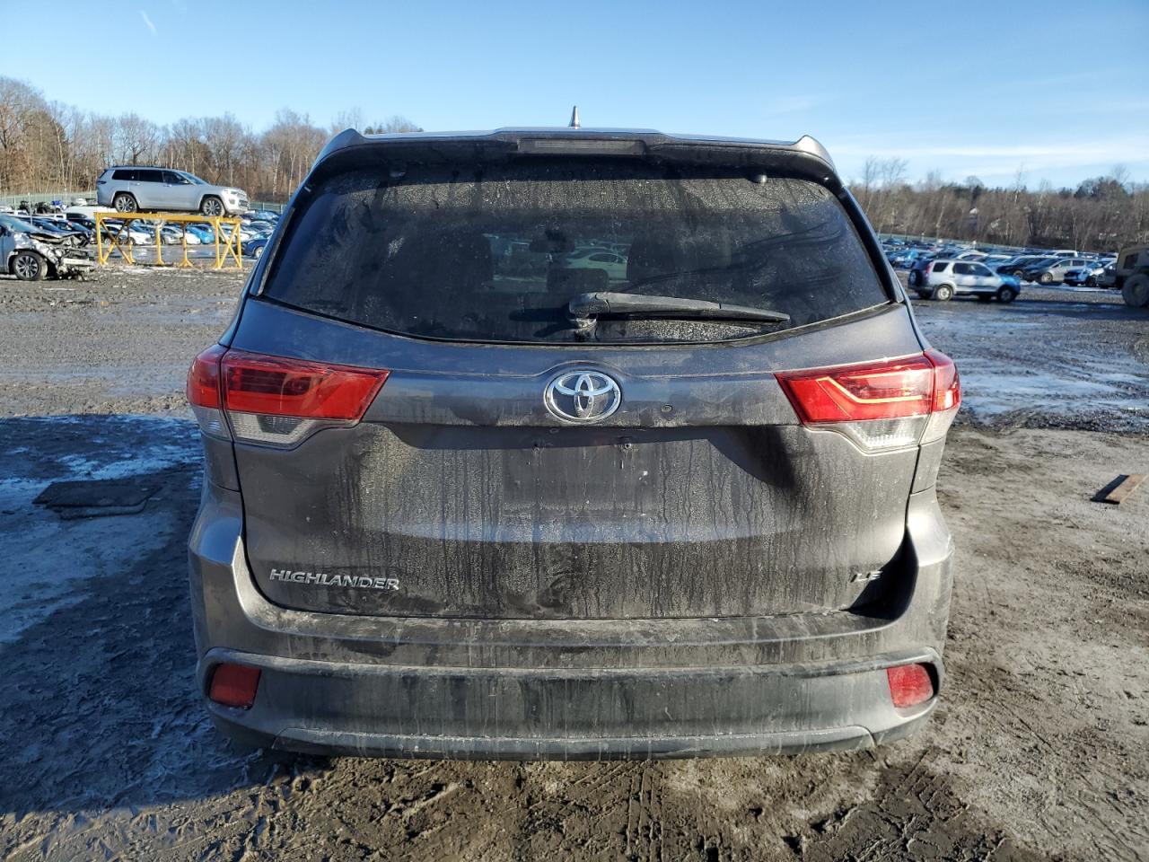 2018 TOYOTA HIGHLANDER - Image 6