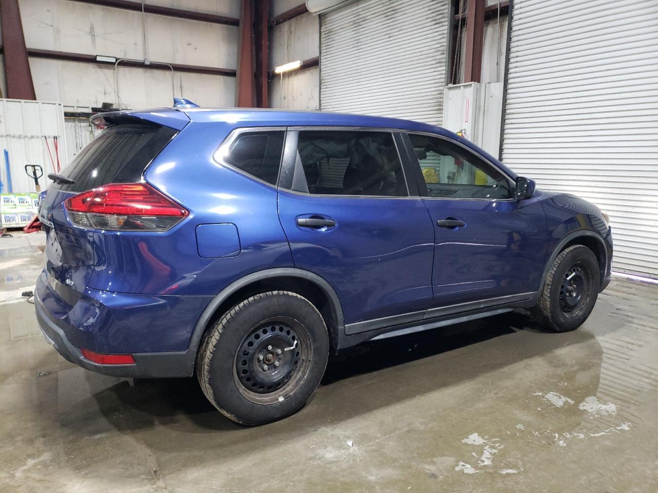2017 NISSAN ROGUE S - Image 3