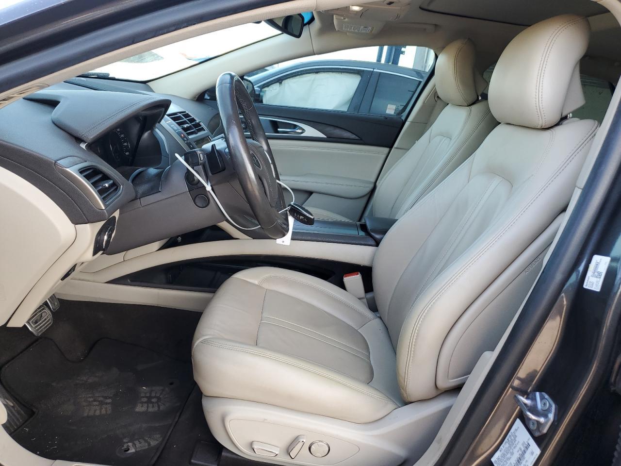 2019 LINCOLN MKZ RESERV - Image 7