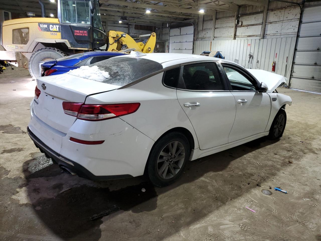 2020 KIA OPTIMA LX - Image 3