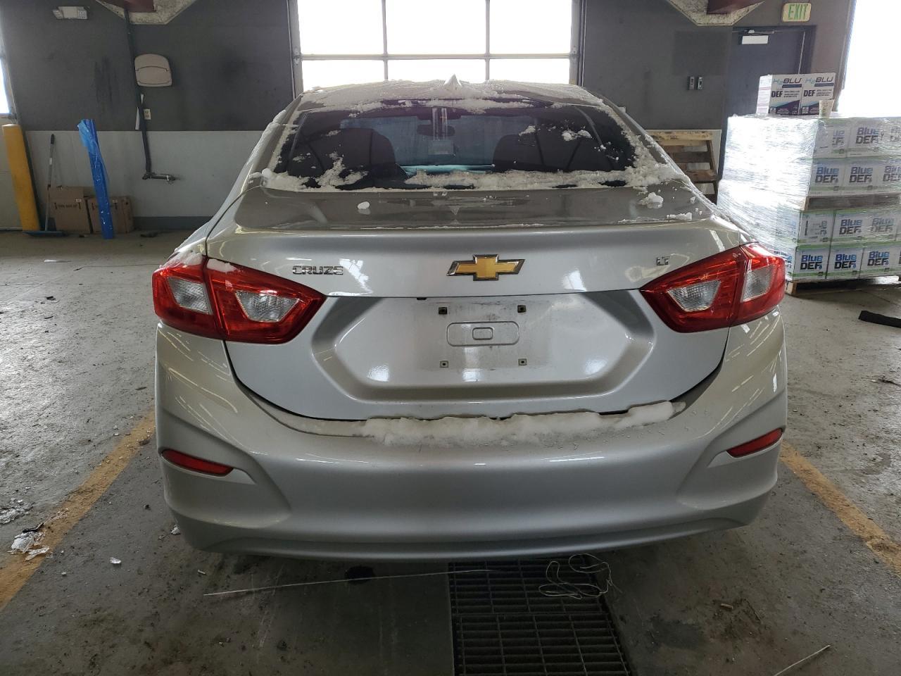 2017 CHEVROLET CRUZE LT - Фото 6