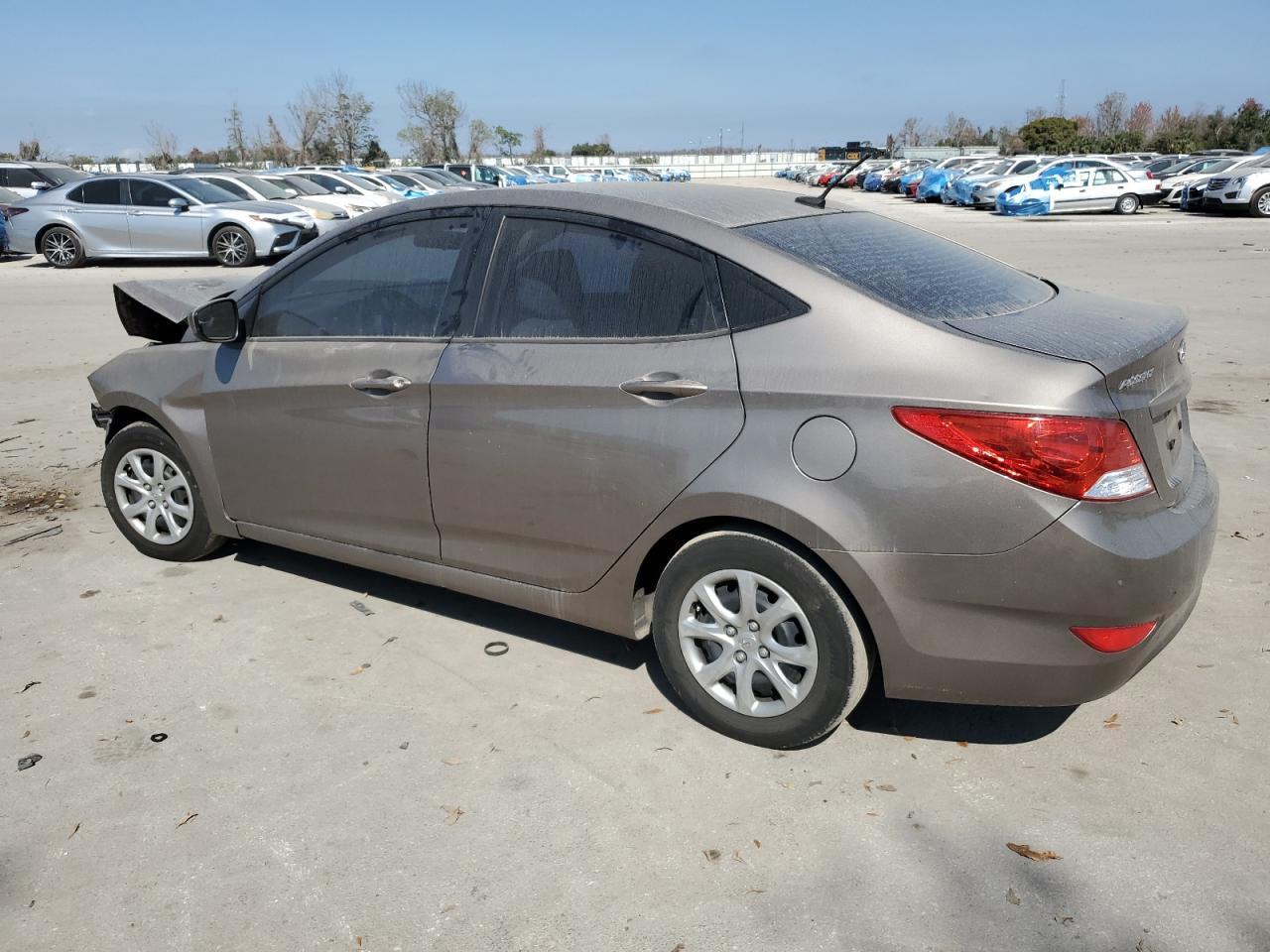 2014 HYUNDAI ACCENT GLS - Image 2