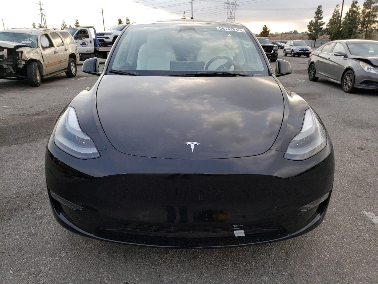 2023 TESLA MODEL Y - Фото 5