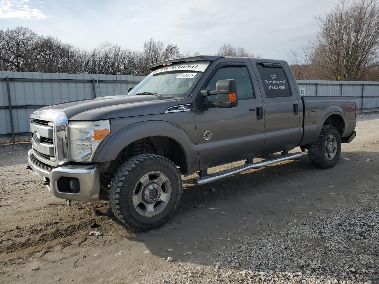2013 FORD F250 SUPER