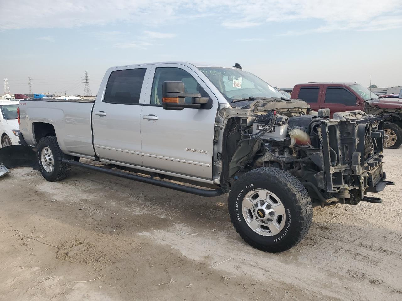 2017 CHEVROLET SILVERADO - Image 4