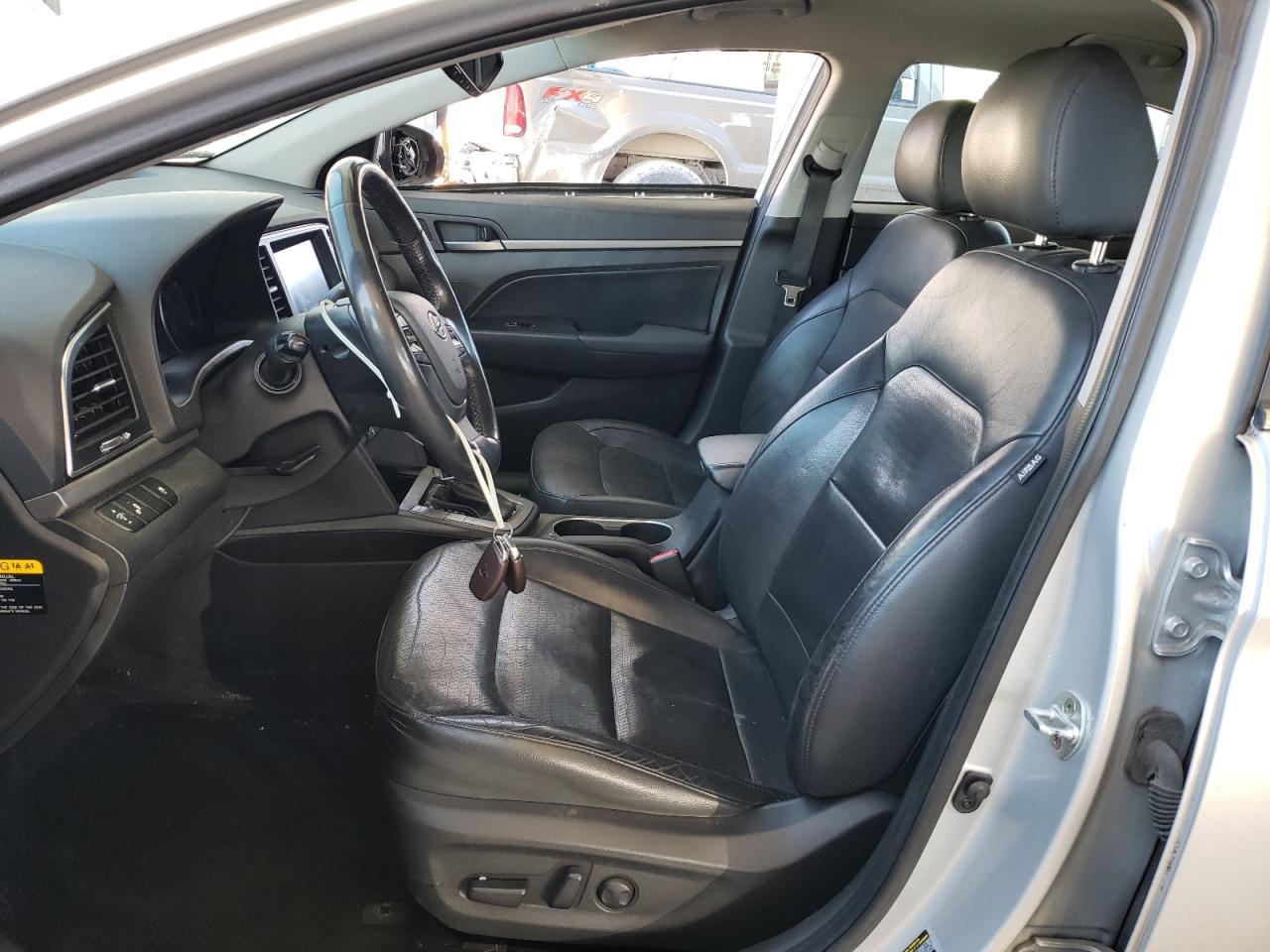 2018 HYUNDAI ELANTRA SE - Фото 7
