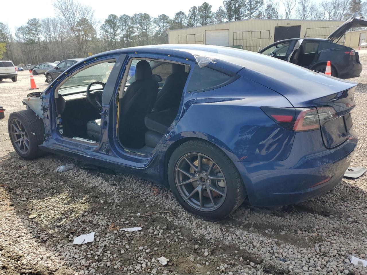 2021 TESLA MODEL 3 - Фото 2