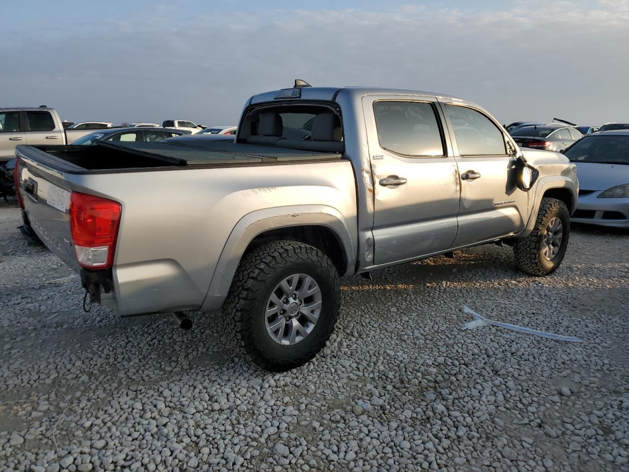 2017 TOYOTA TACOMA DOU - Image 3