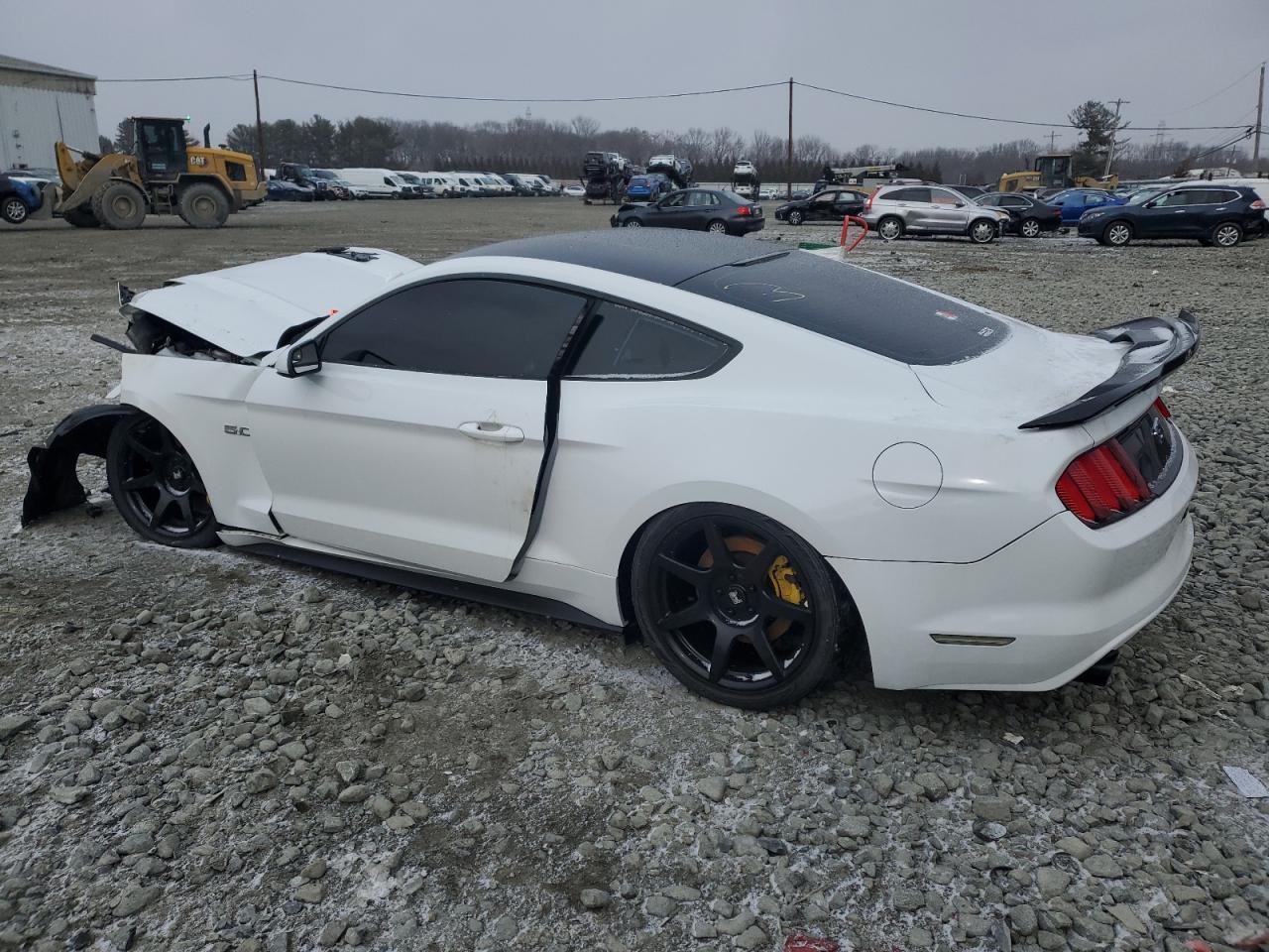 2016 FORD MUSTANG GT - Image 2